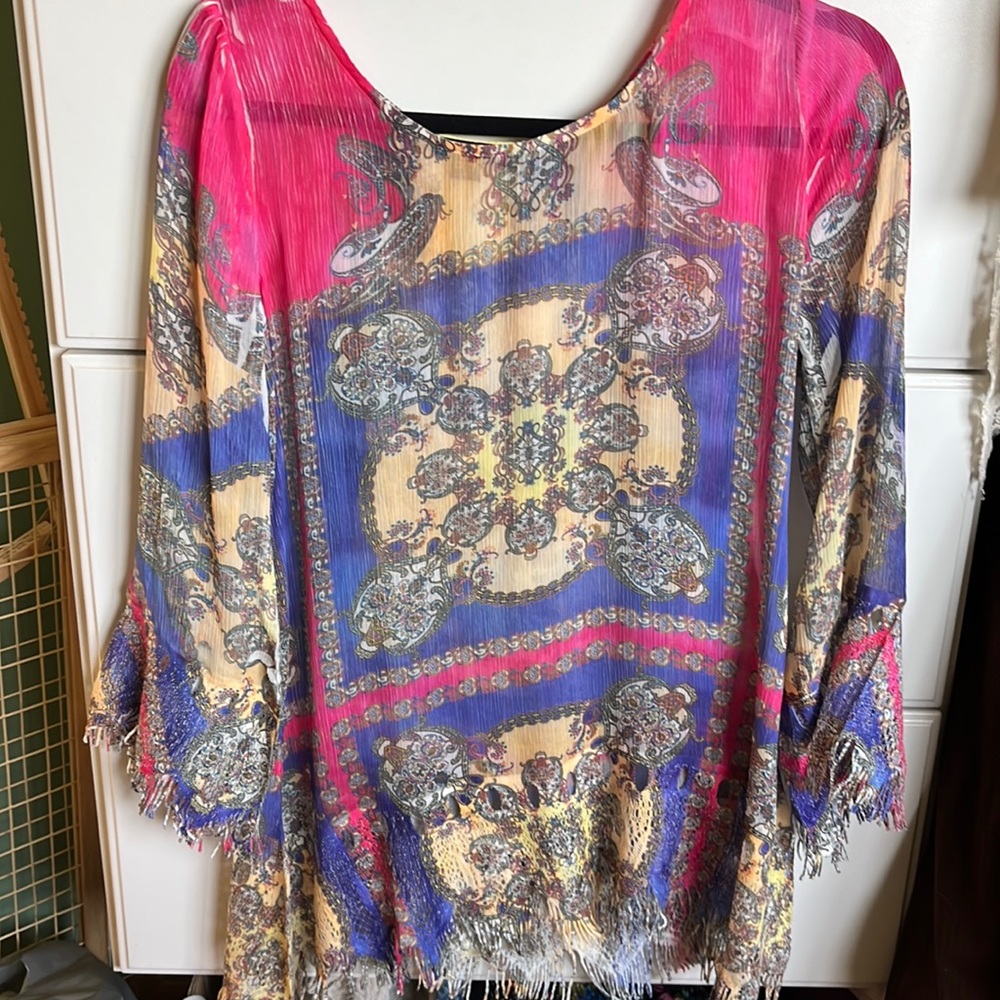 Sheet top with fringe